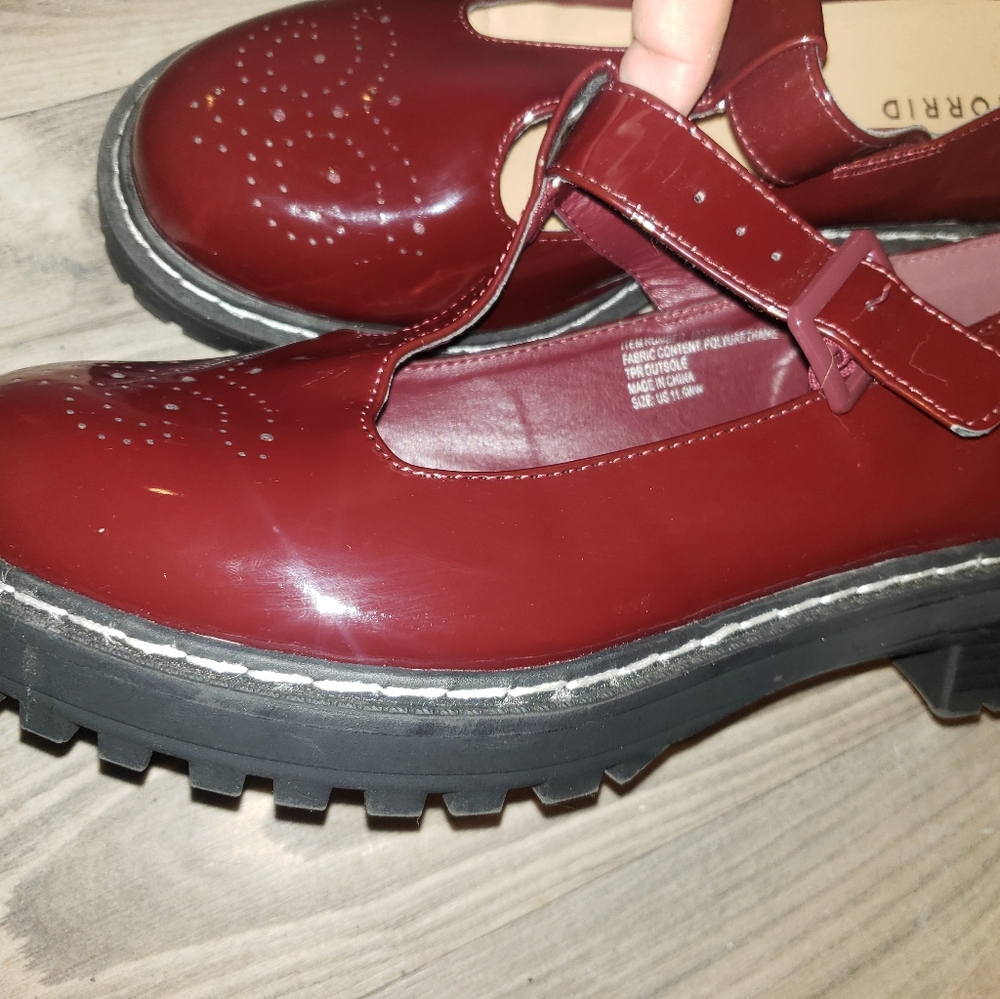Torrid Size 11.5 Wide Width Lug Sole Patent Leather Mary Jane Shoes Burgundy Red - Picture 9 of 10